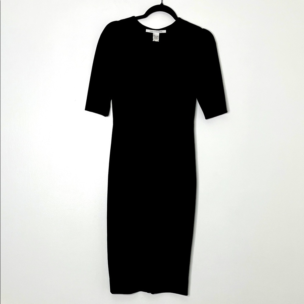 Diane Von Furstenberg Black V- Neck Midi Sheath‎ Dress w/ Front Center Slit Sz 2